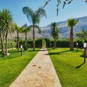 Bed & Breakfast Ilgiardinodellanonna, Castelluzzo